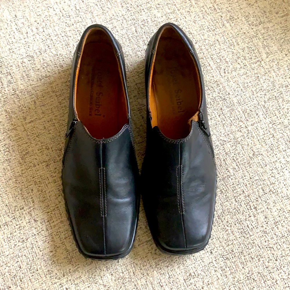 Josef Seibel Black Leather Comfortable Dress Shoes Women’s Size 39 or 8 to 8.5